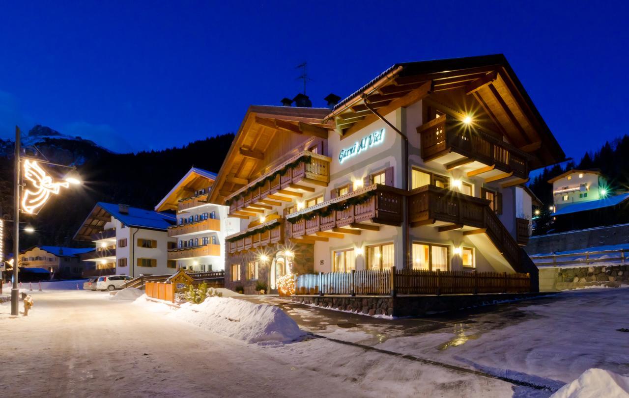 Hotel Al Viel B&B Canazei Ngoại thất bức ảnh
