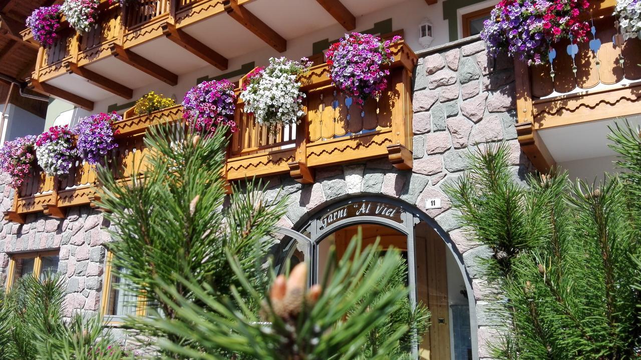Hotel Al Viel B&B Canazei Ngoại thất bức ảnh